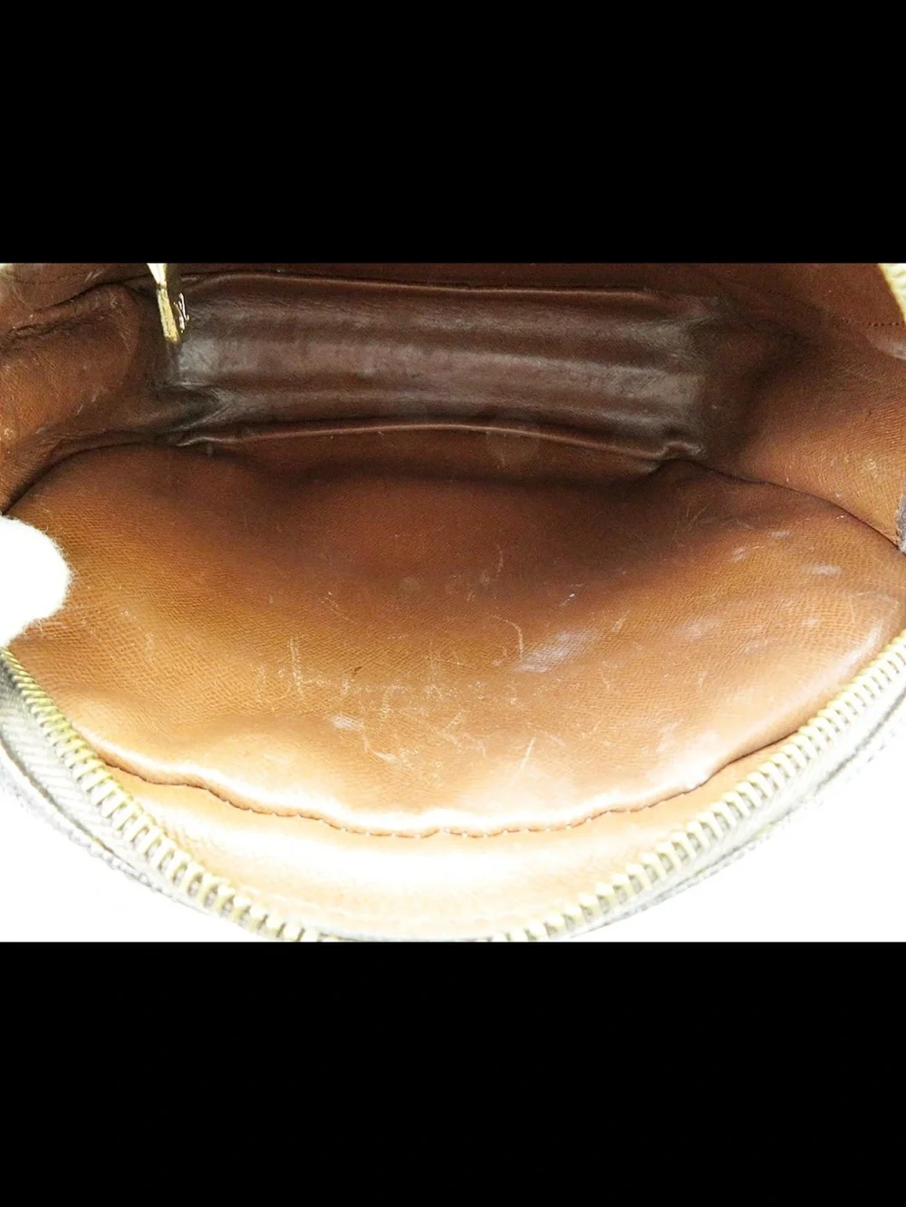 Louis Vuitton classic louis